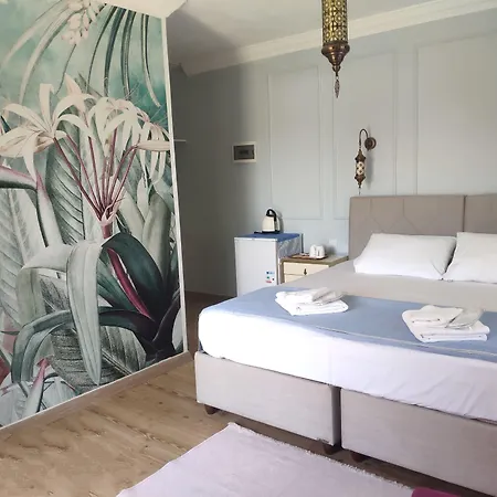 Kabuk Ev Hotel Datça
